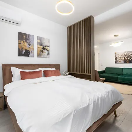 Lila - By Solinis Homes