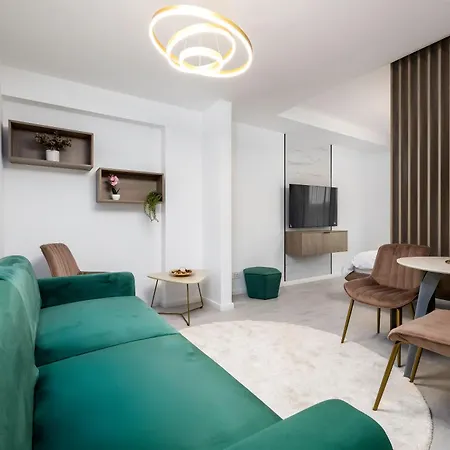 Lila - By Solinis Homes Apartment