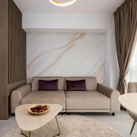 Lila - By Solinis Homes Apartment