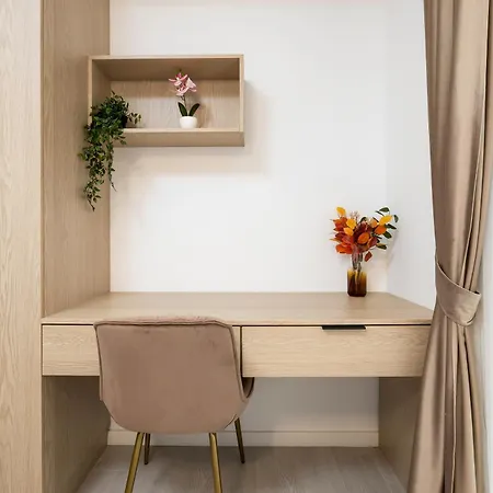Lila - By Solinis Homes Apartment