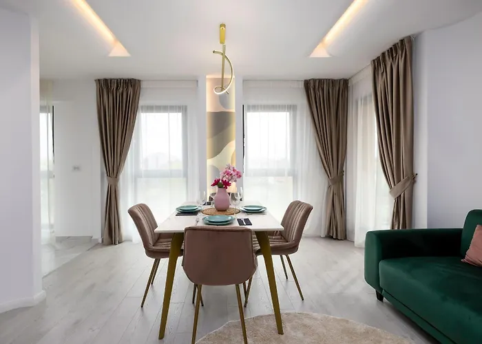 Lila - By Solinis Homes Apartment