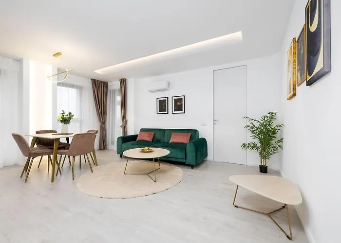 Apartament Lila - By Solinis Homes *