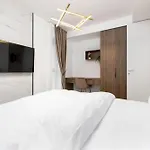 דירה Lila - By Solinis Homes *