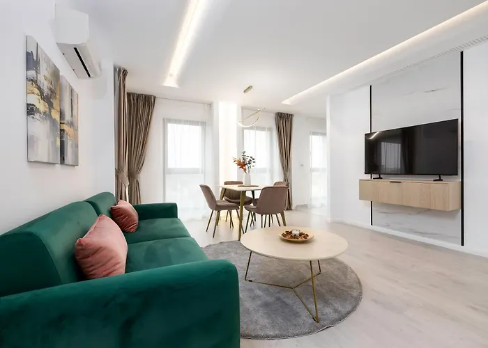 Апартаменти Lila - By Solinis Homes *